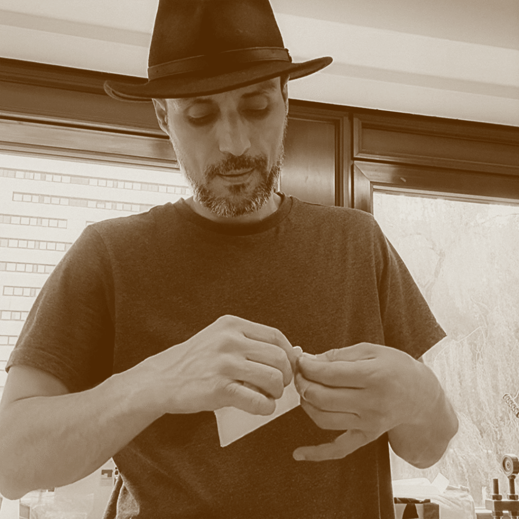 Reza Kalani – Founder of CARDHEIR, showcasing hands-on craftsmanship, cultural identity, and sustainable design. Handmade in Amsterdam.